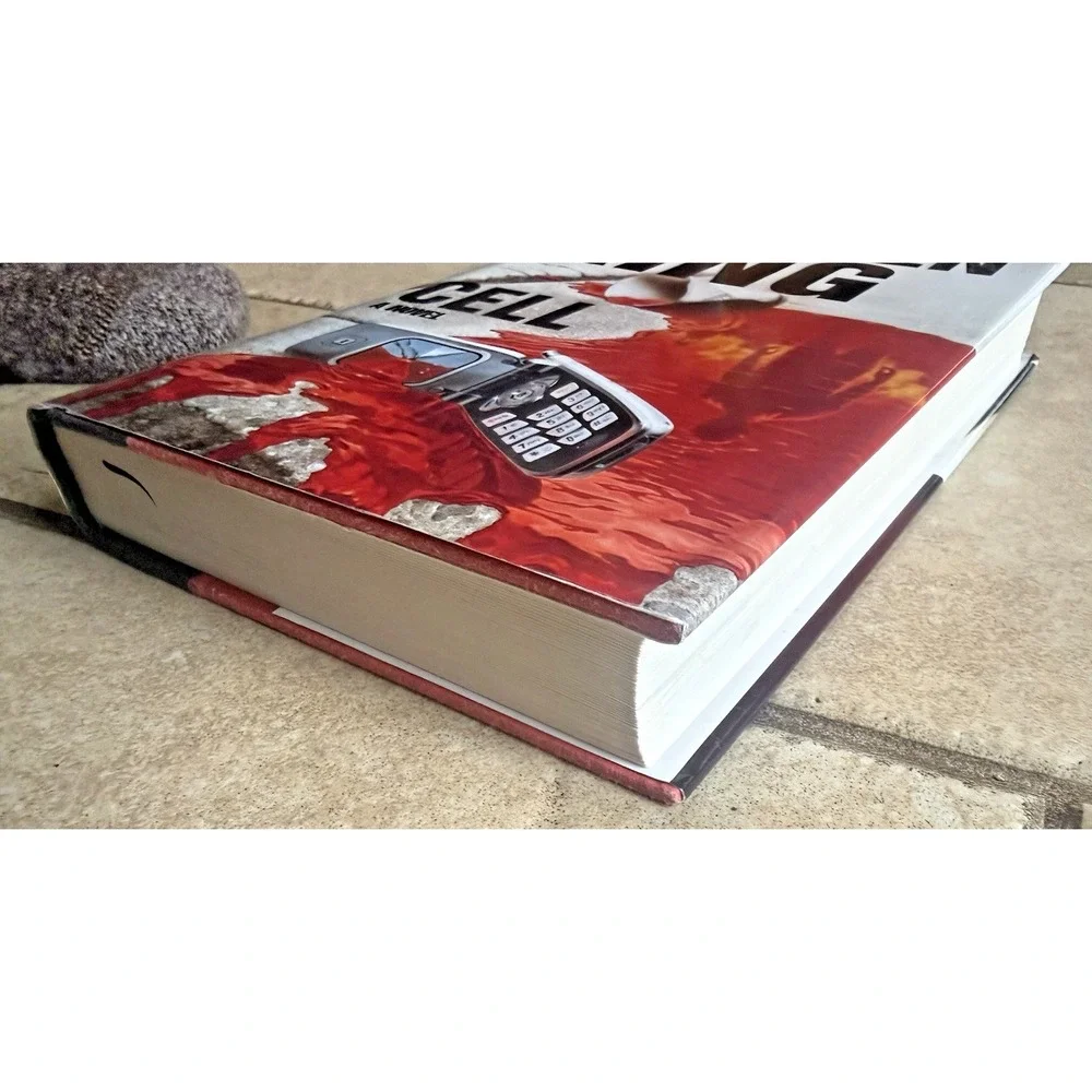 Cell by Stephen King, 1st Edition, Pristine Hardcover and Dust Jacket , Like New